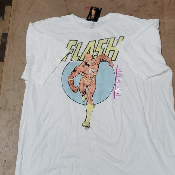 DC Comics Other - NWT The Flash T shirt